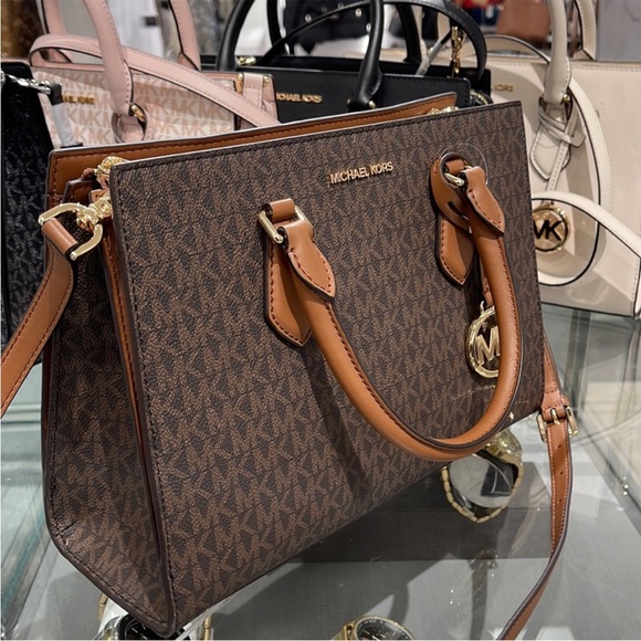 Michael Kors Sheila Medium Center Zip Satchel Bag - Picture 14 of 16